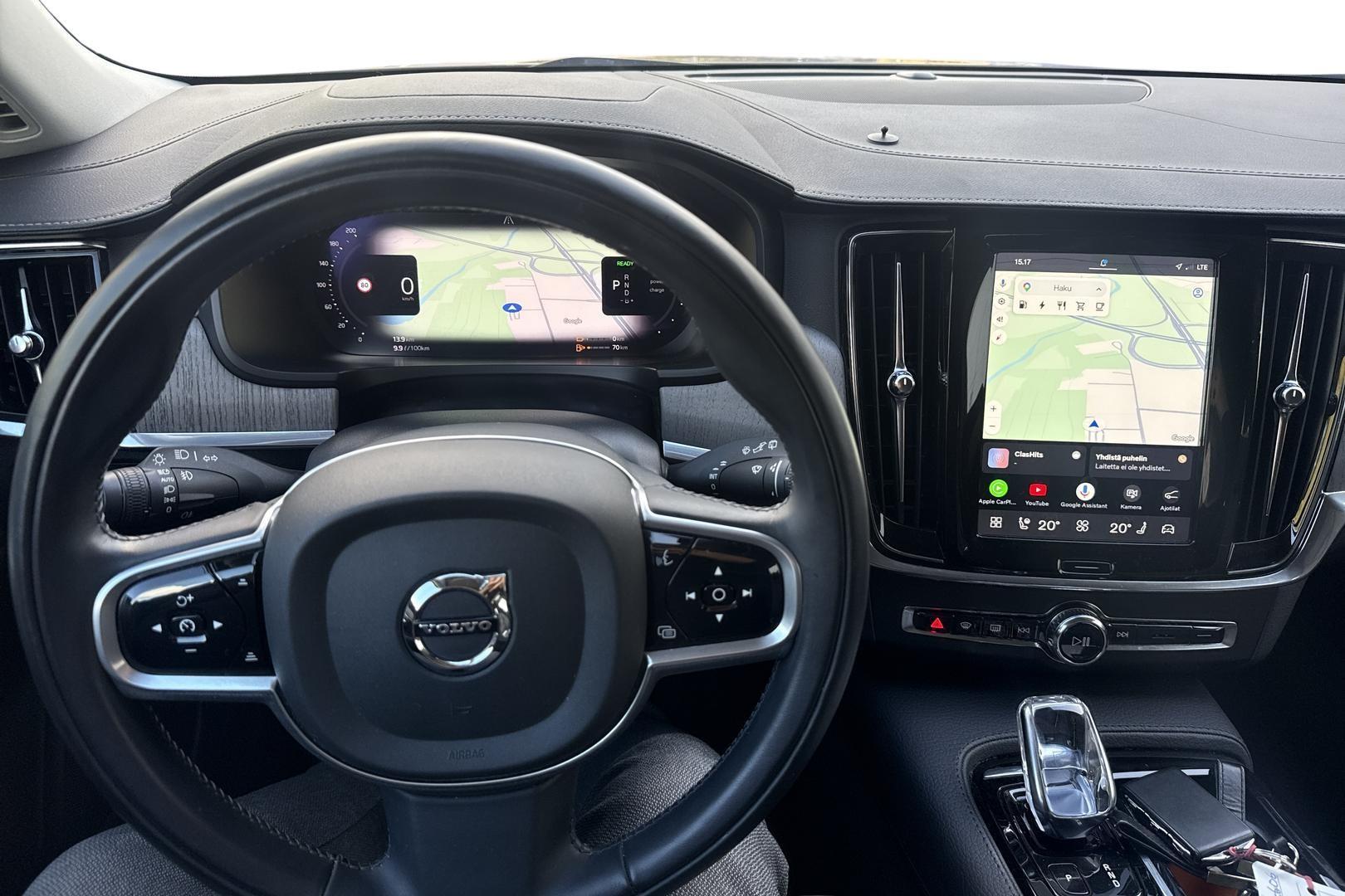 Volvo V90 2022