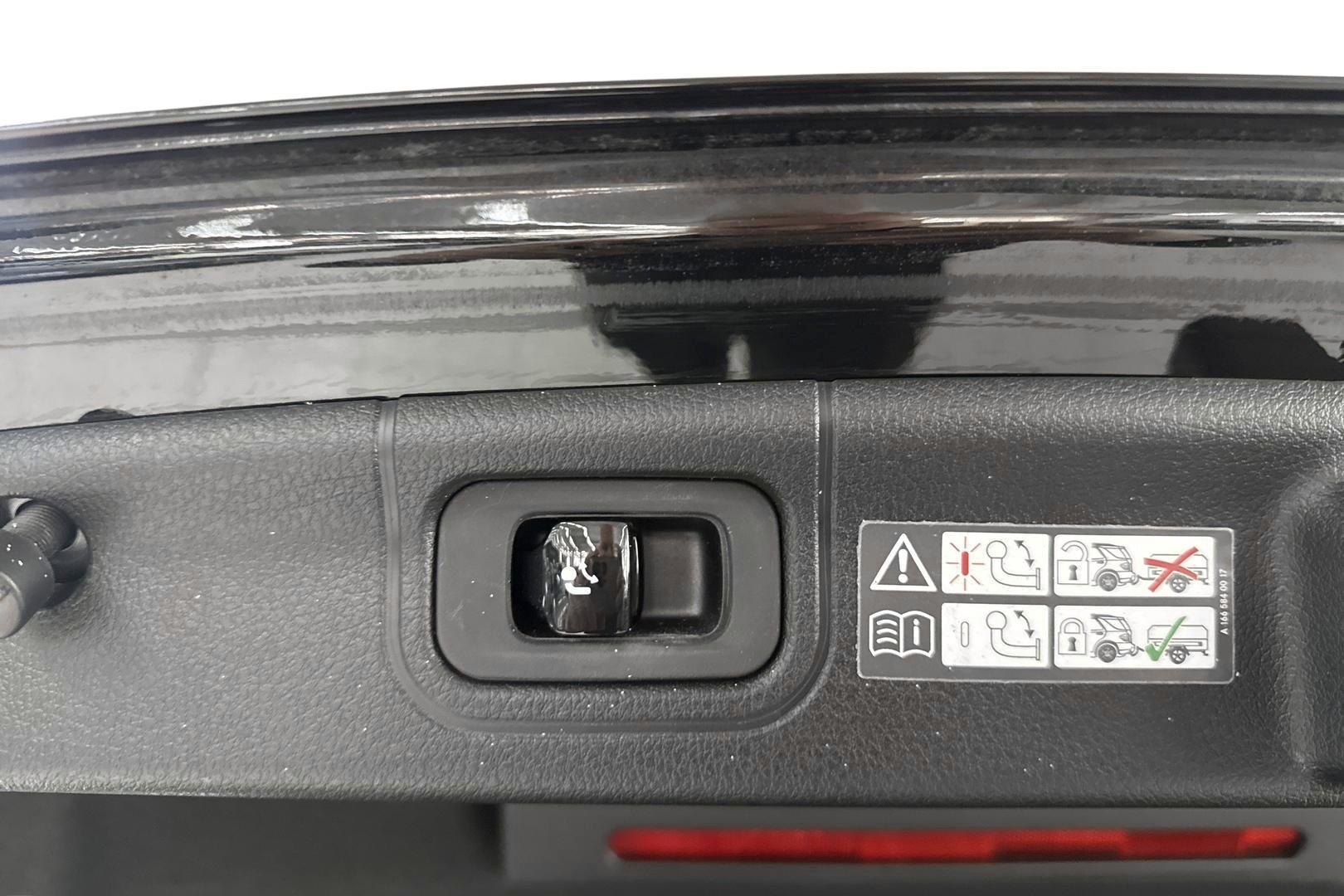 Mercedes-Benz C 2023