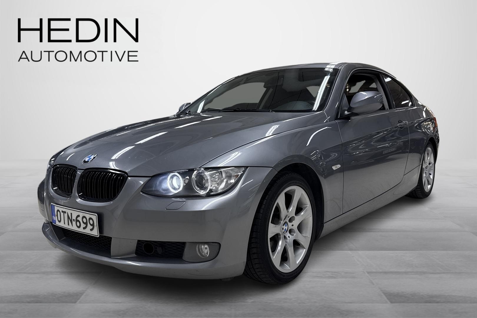 BMW 320 2008
