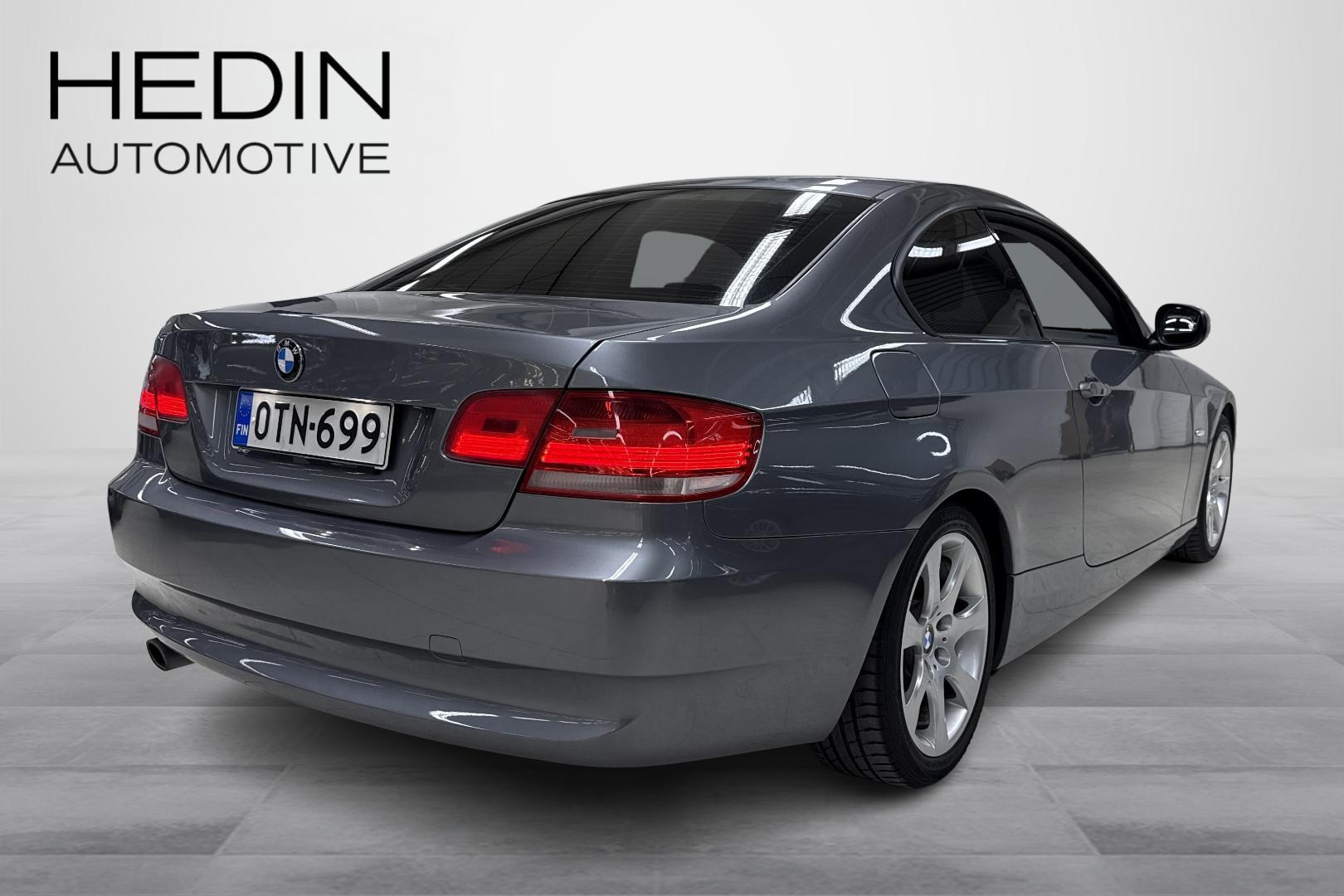 BMW 320 2008