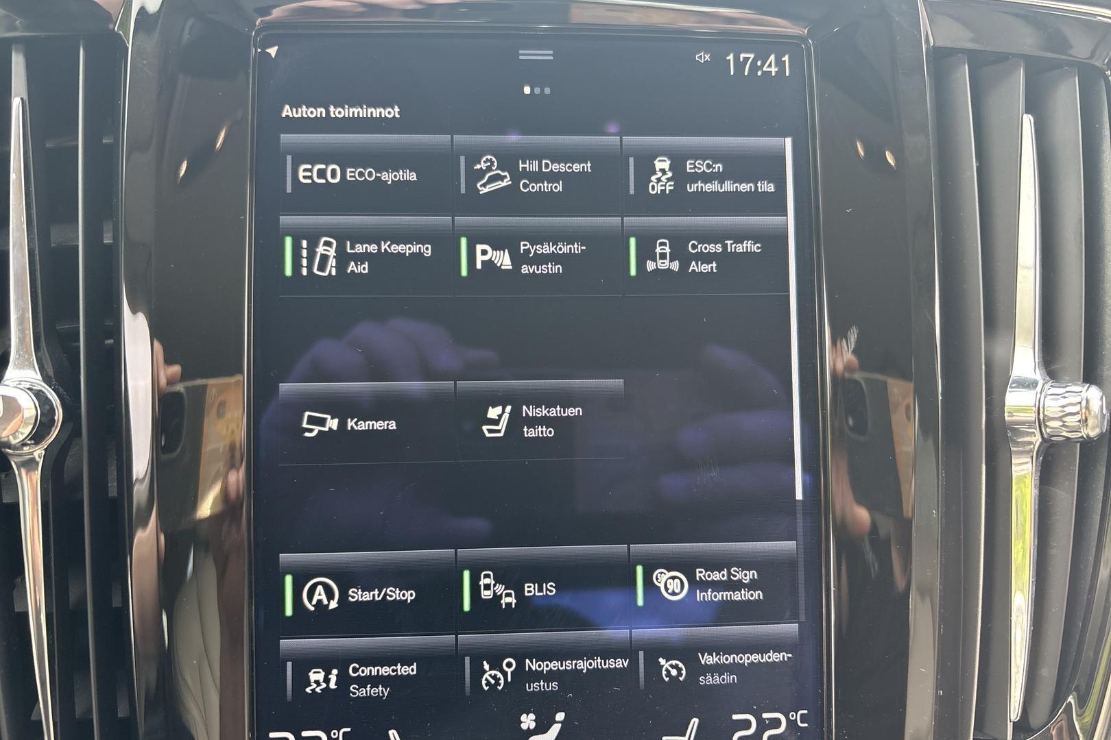 VOLVO V90 Cross Country 2018