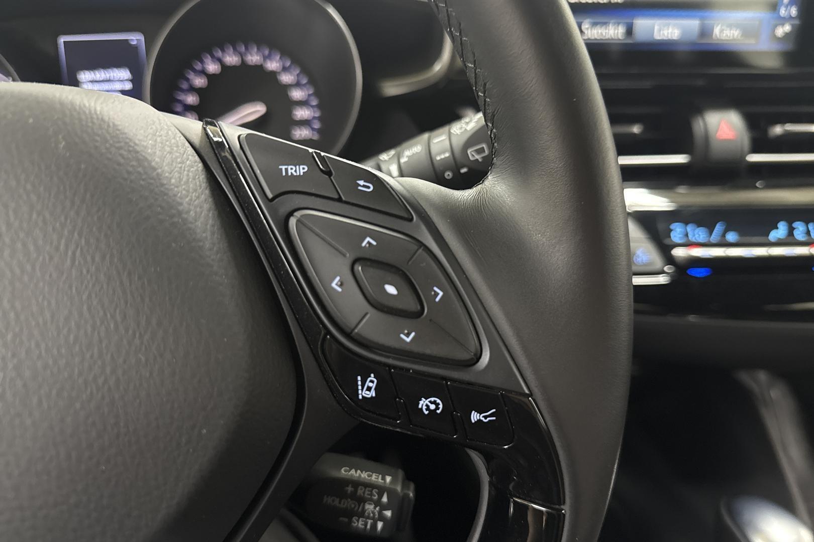 TOYOTA C-HR 2019