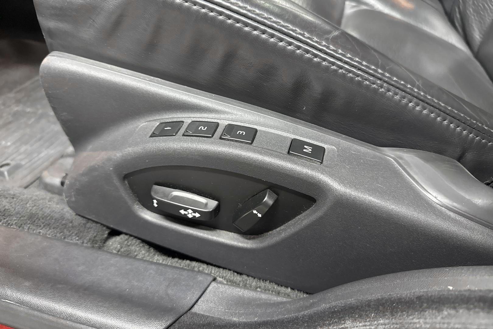 Volvo V70 2014
