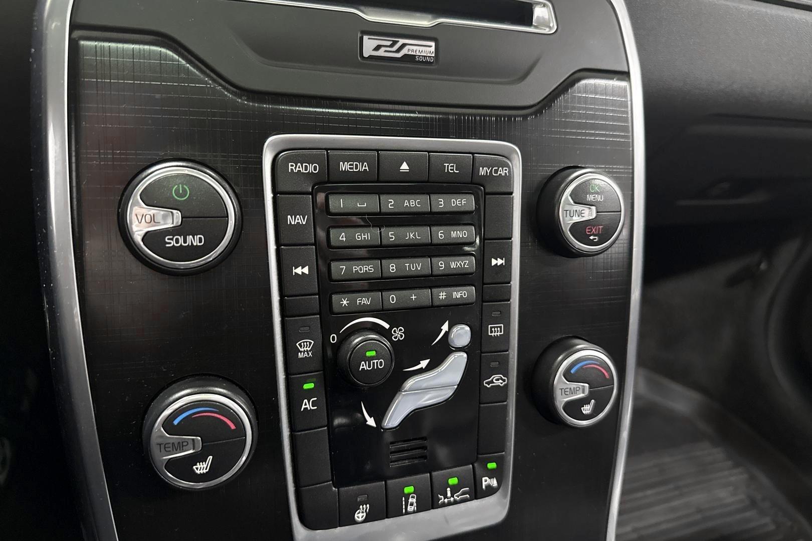 Volvo V70 2014