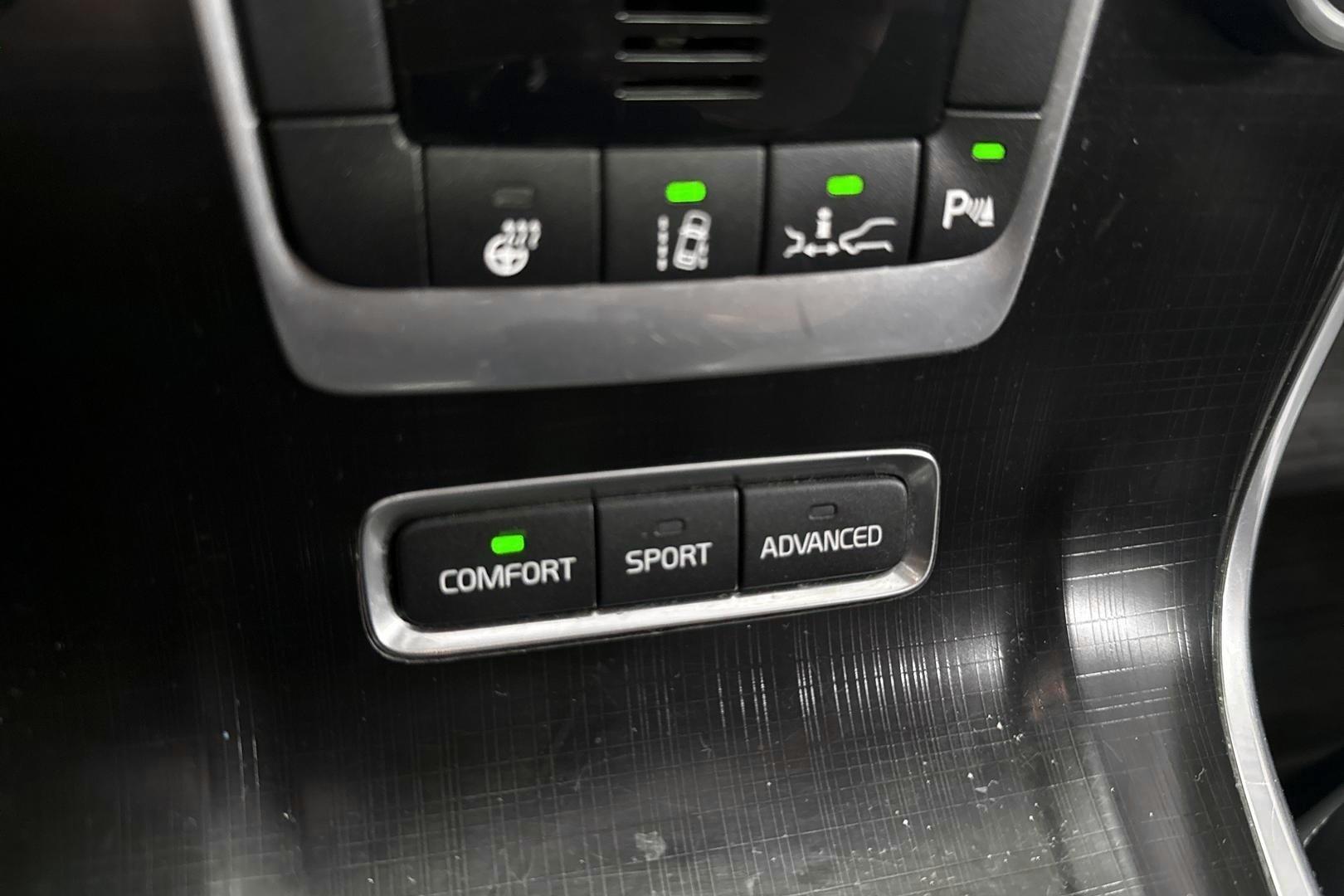 Volvo V70 2014
