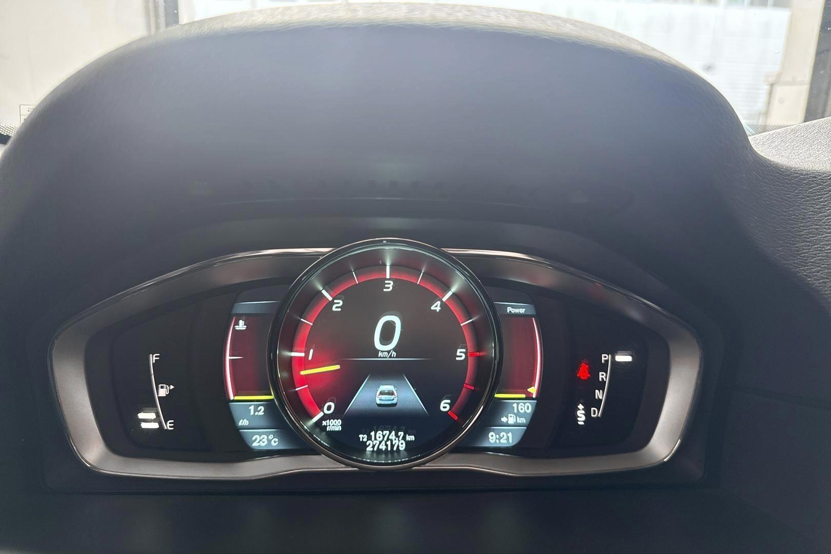 Volvo V70 2014