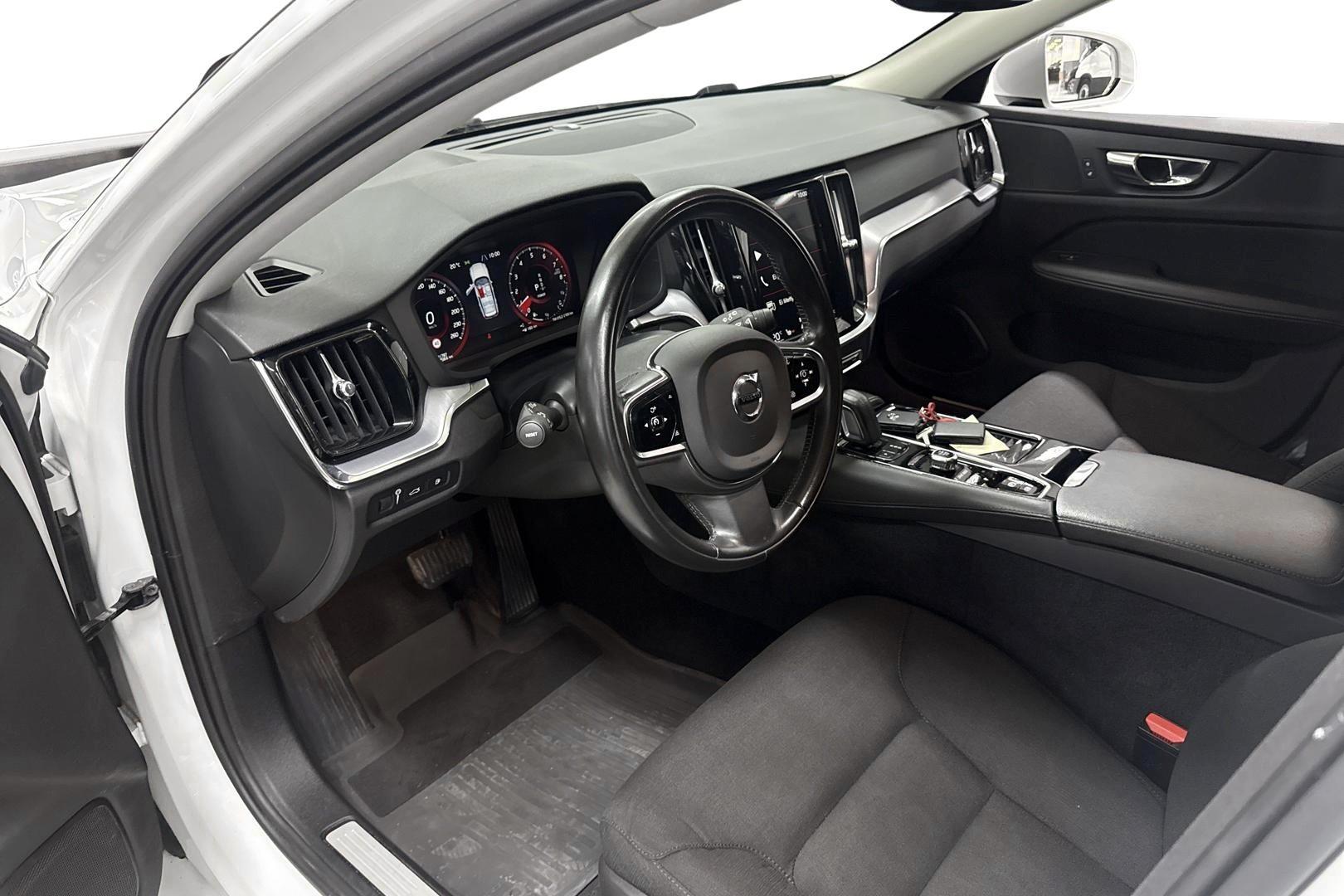 Volvo V60 2020