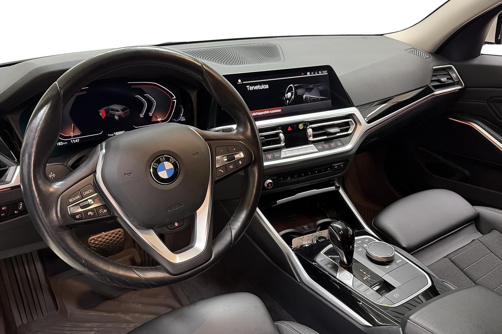 BMW 320 2022