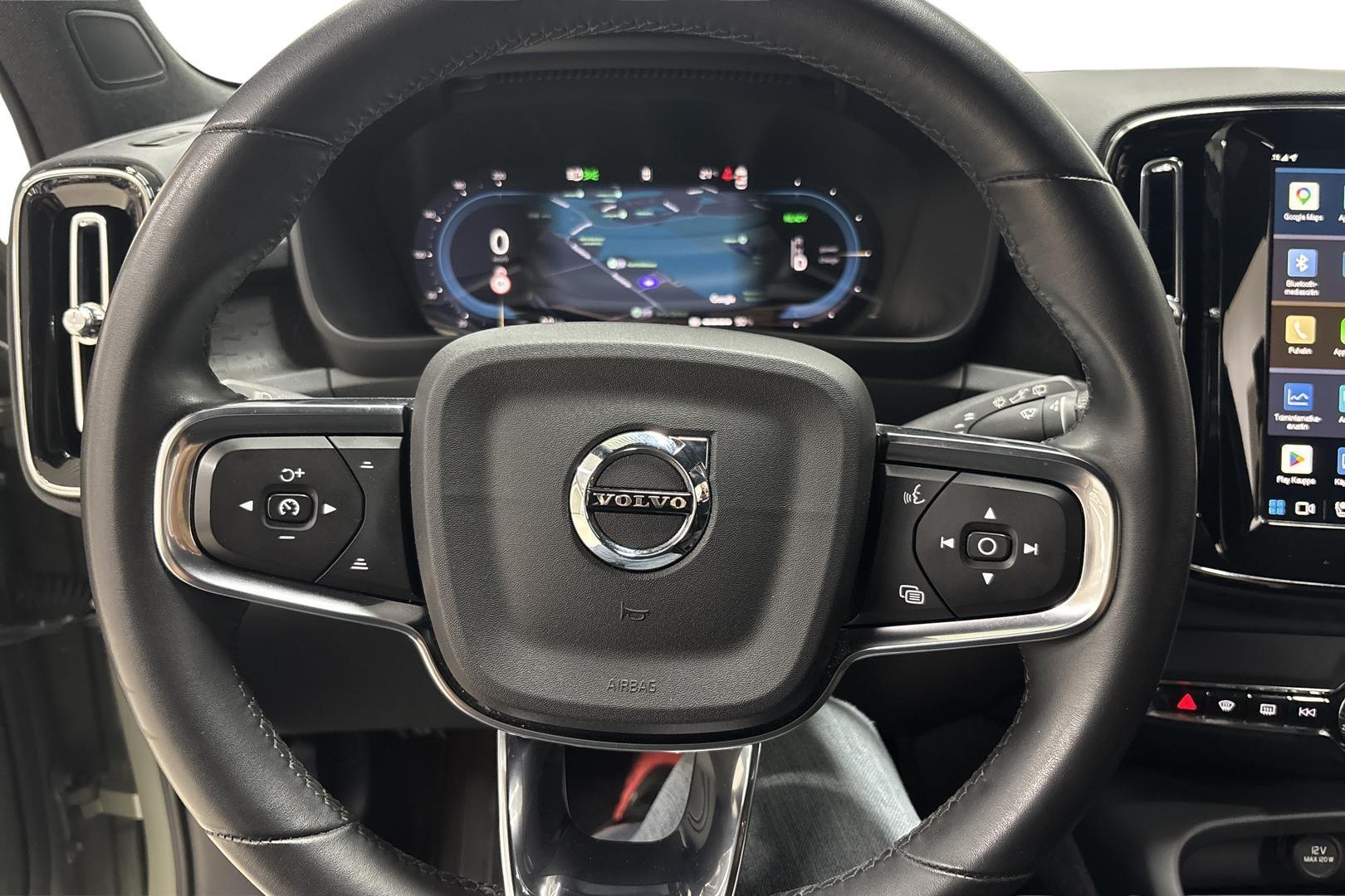 Volvo XC40 2024