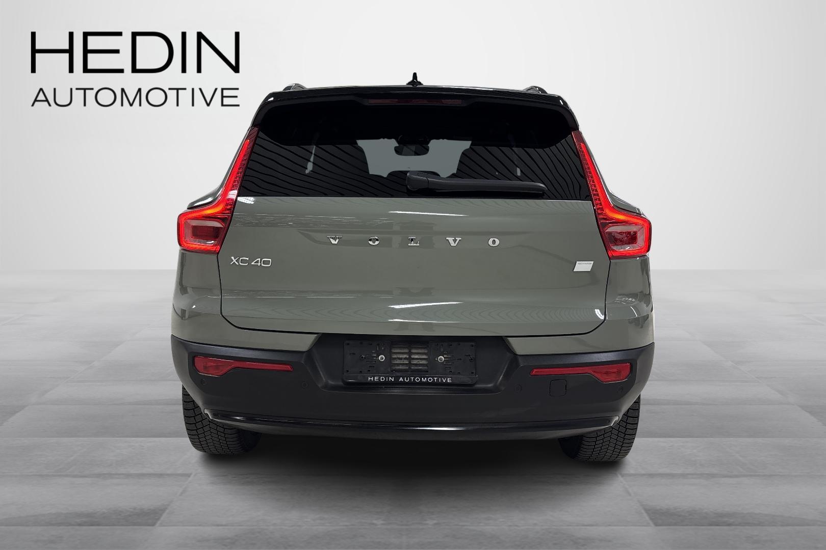 Volvo XC40 2024