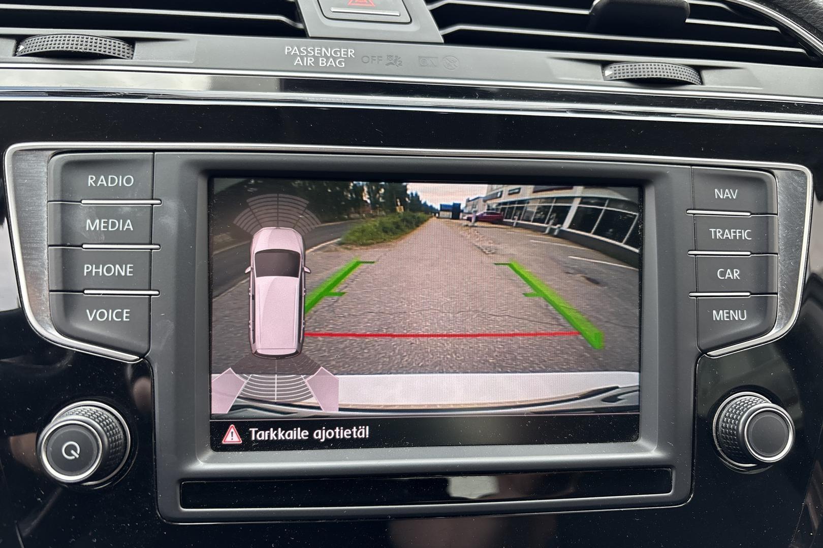 VOLKSWAGEN TOURAN 2017