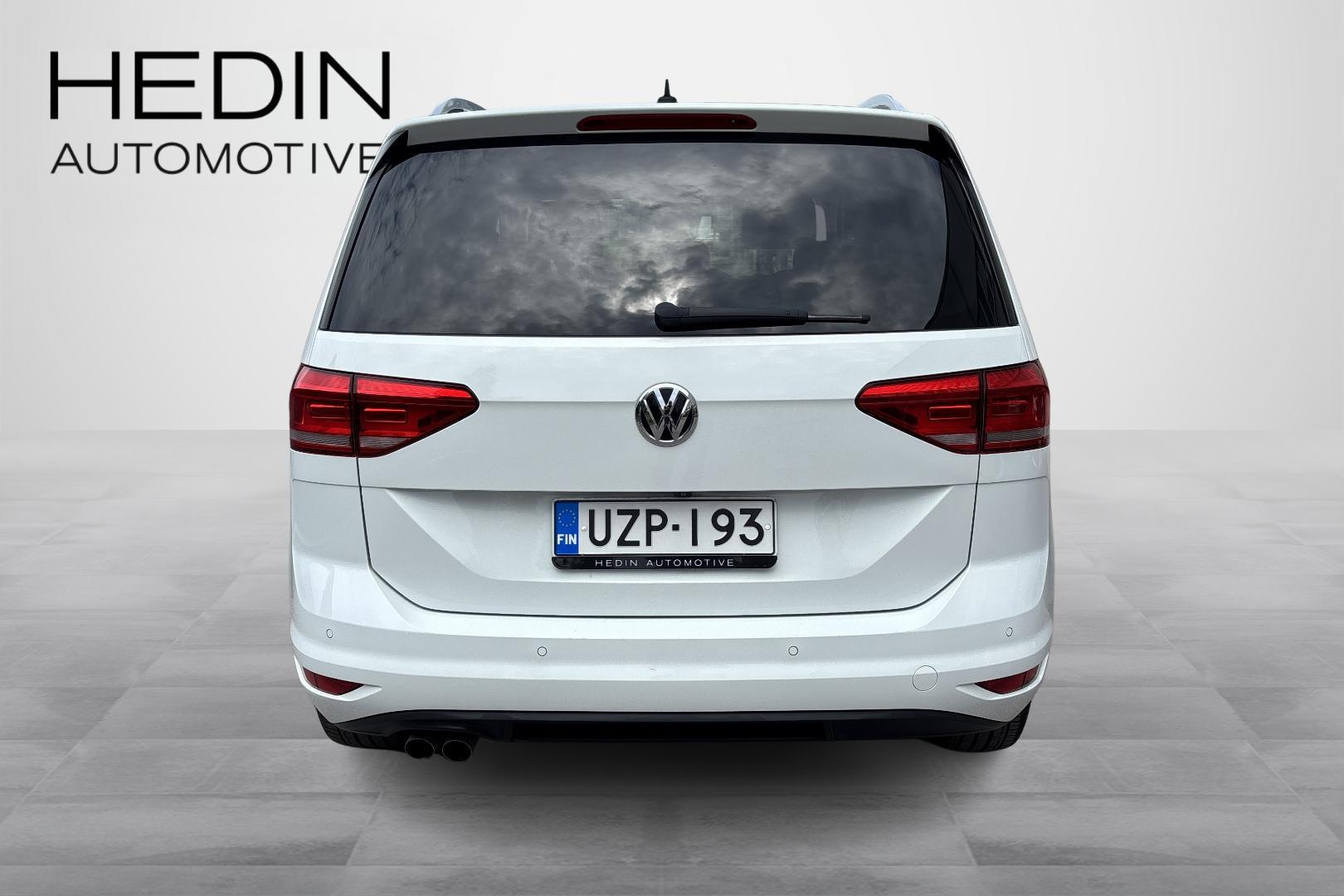 VOLKSWAGEN TOURAN 2017