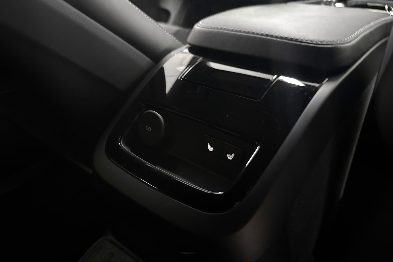 Volvo V60 2022