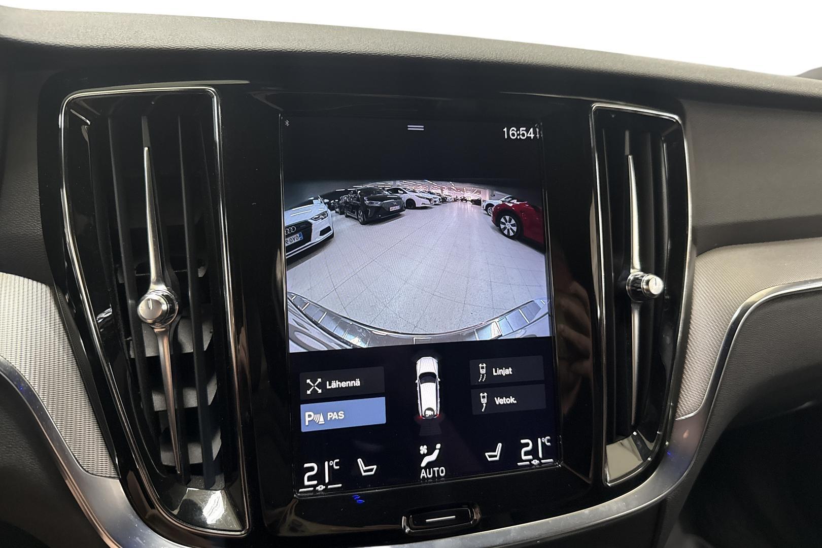 Volvo V60 2022