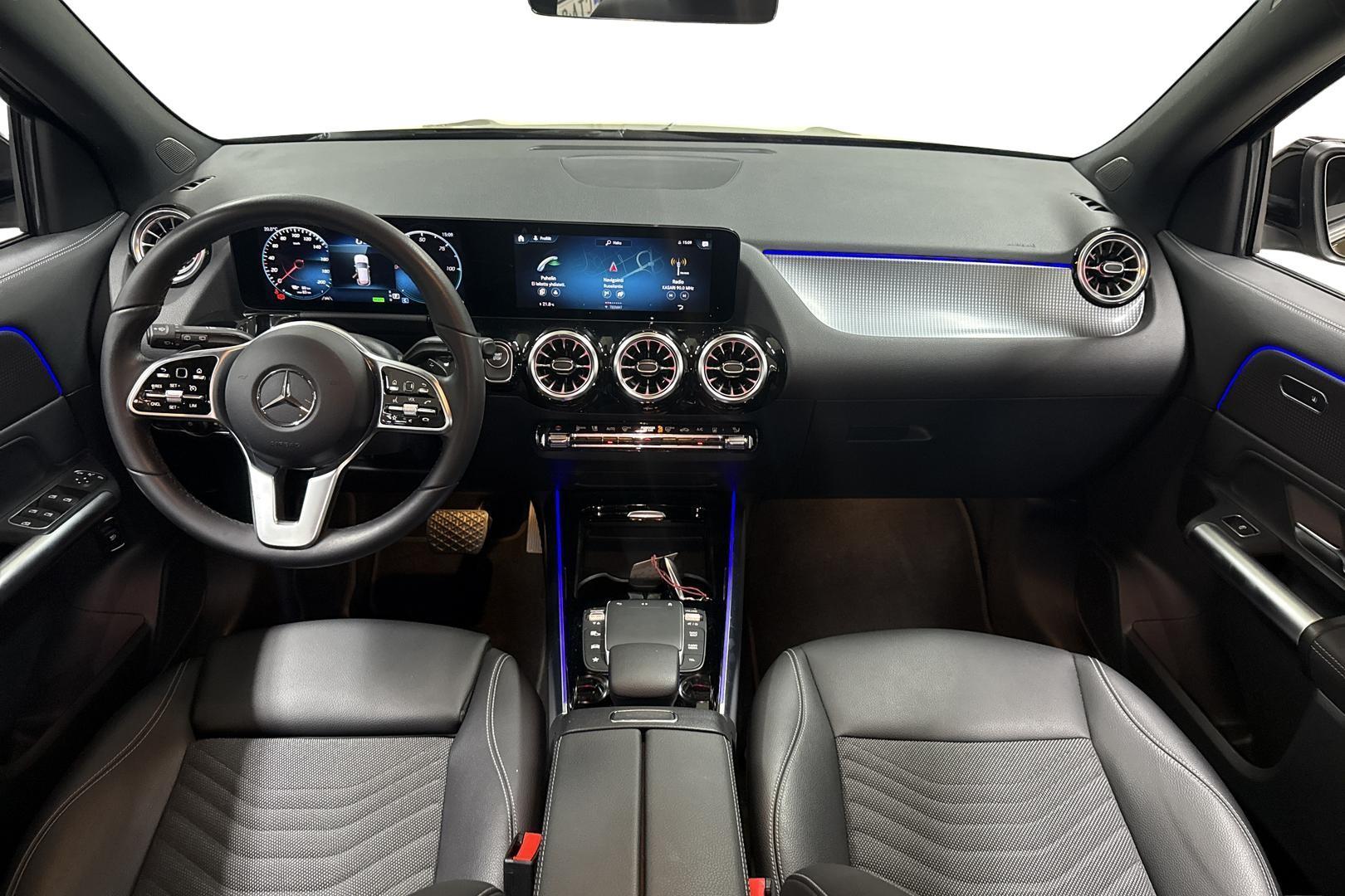 Mercedes-Benz EQA 2024