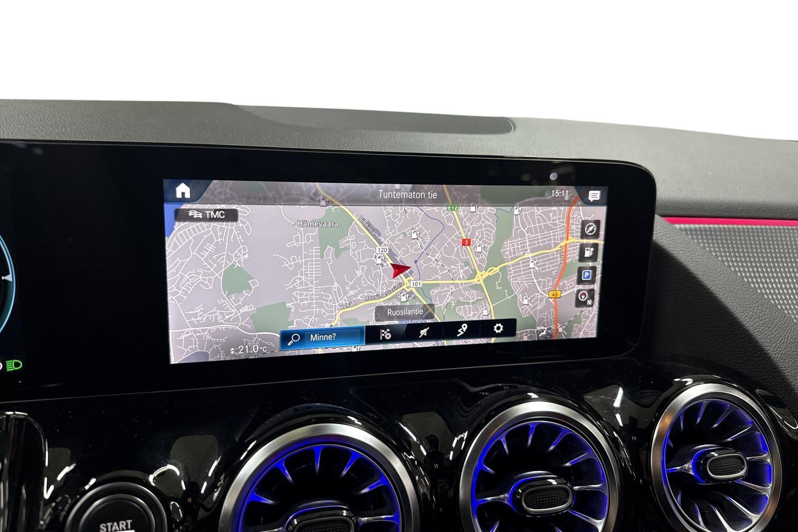 Mercedes-Benz EQA 2024