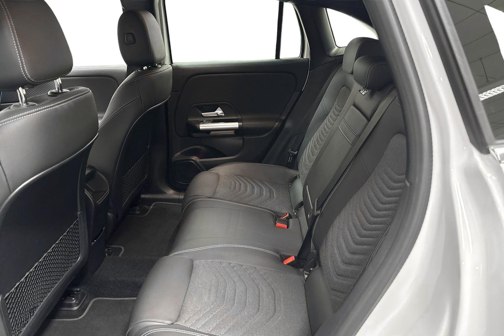 Mercedes-Benz EQA 2025