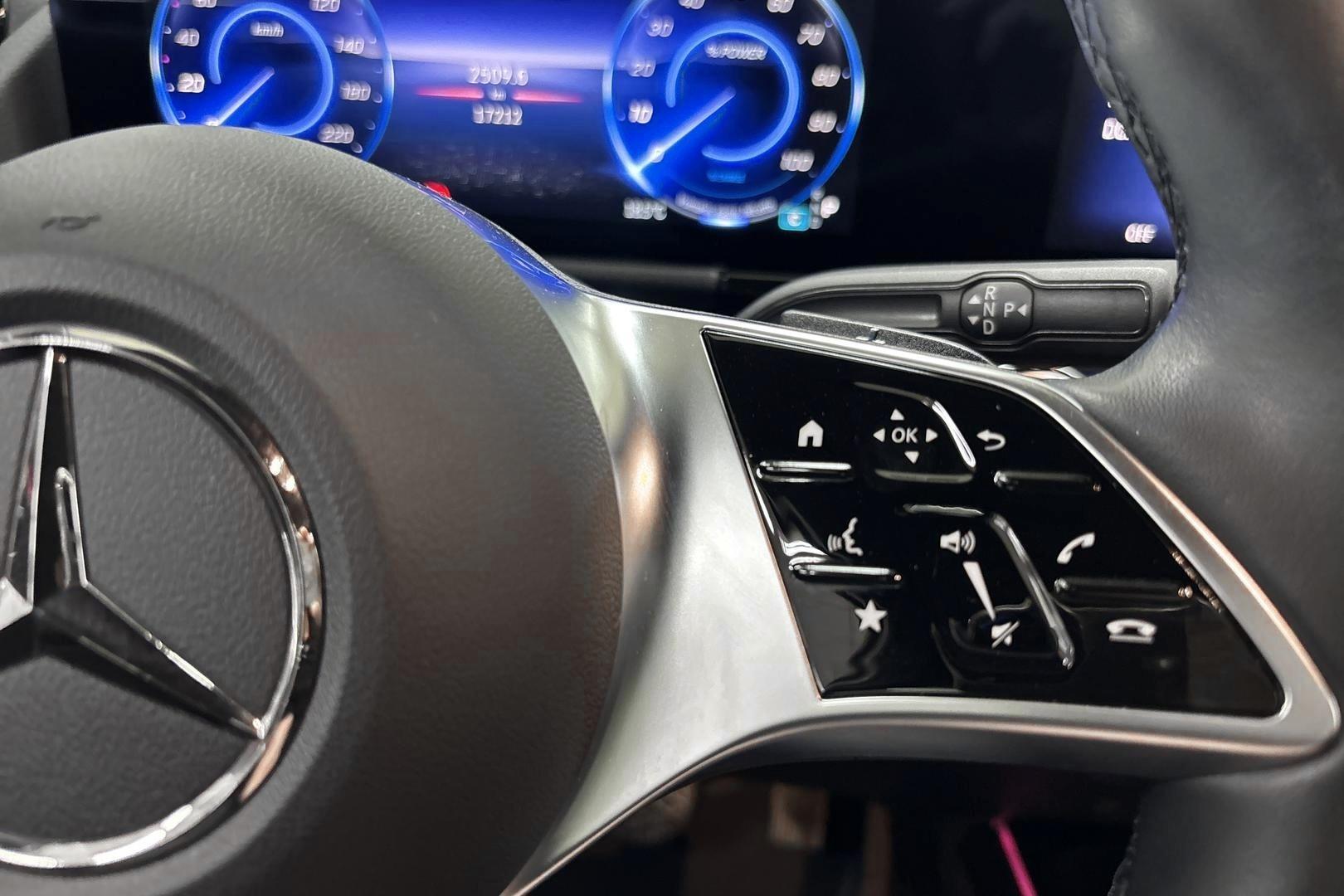 Mercedes-Benz EQA 2025