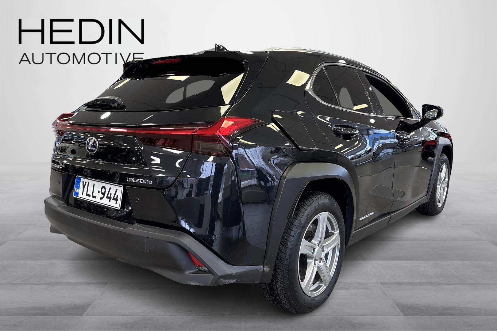 LEXUS UX 2022