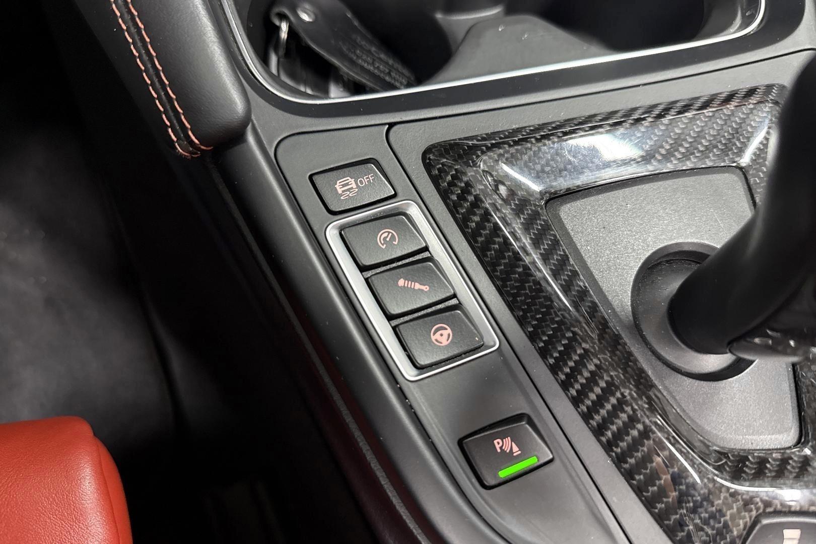 BMW M4 2015