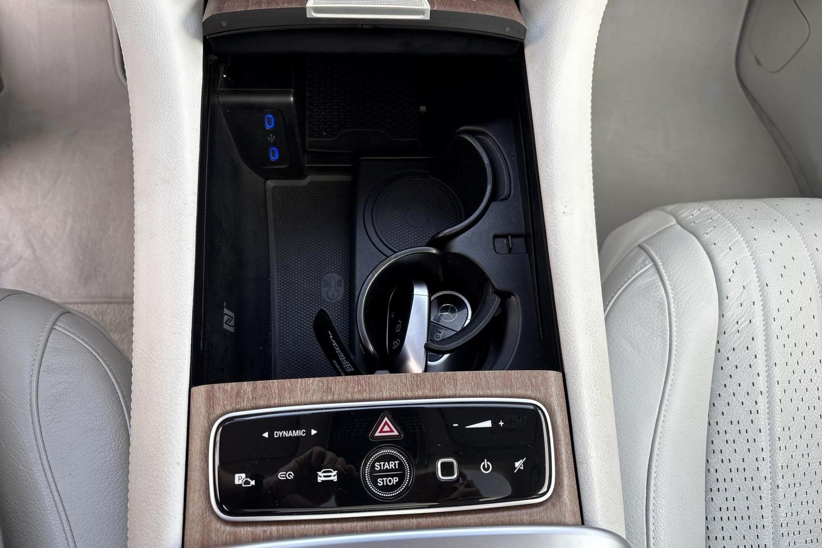 Mercedes-Benz EQS SUV 2023