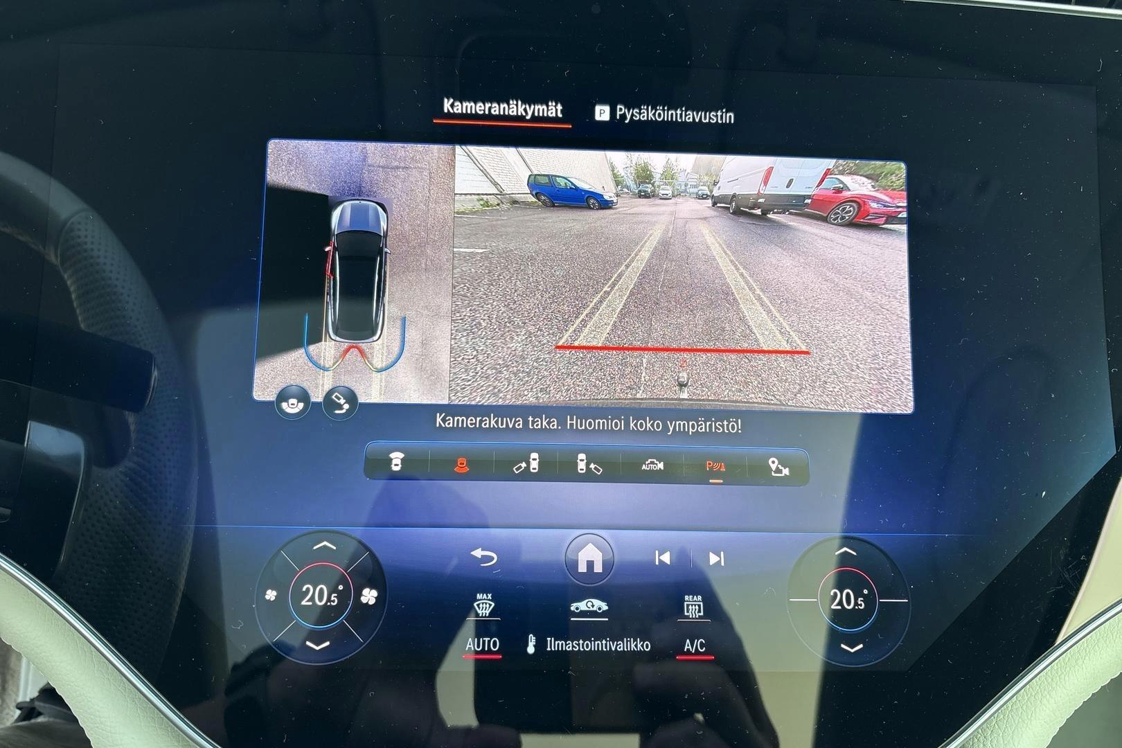 Mercedes-Benz EQS SUV 2023