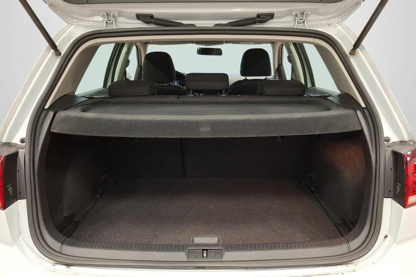 VOLKSWAGEN GOLF 2017