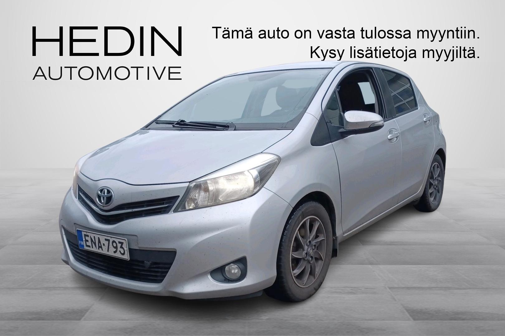 Toyota Yaris 1