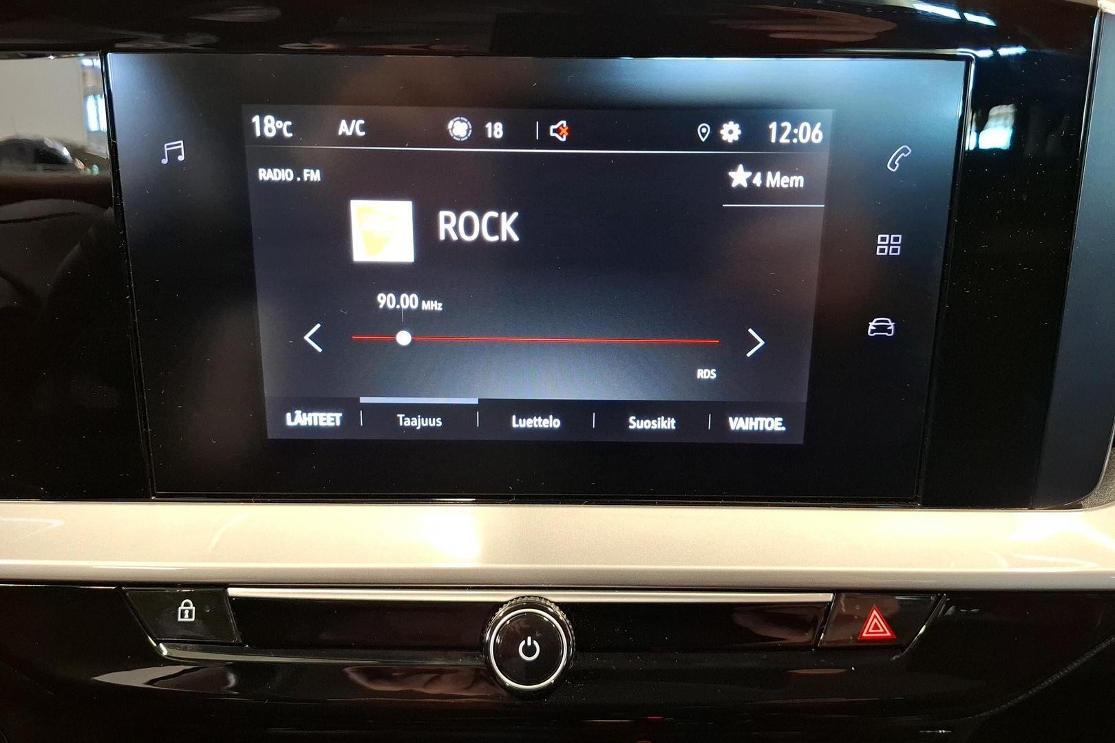 Opel Mokka-e 2023