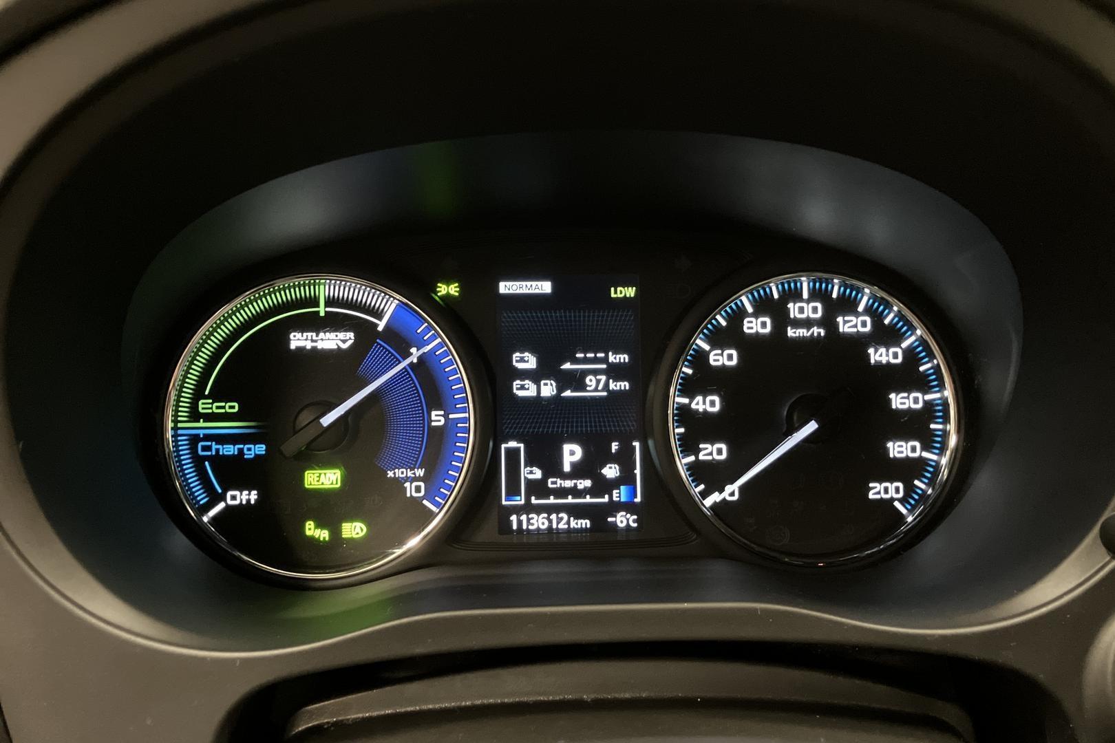 Mitsubishi Outlander PHEV 2019