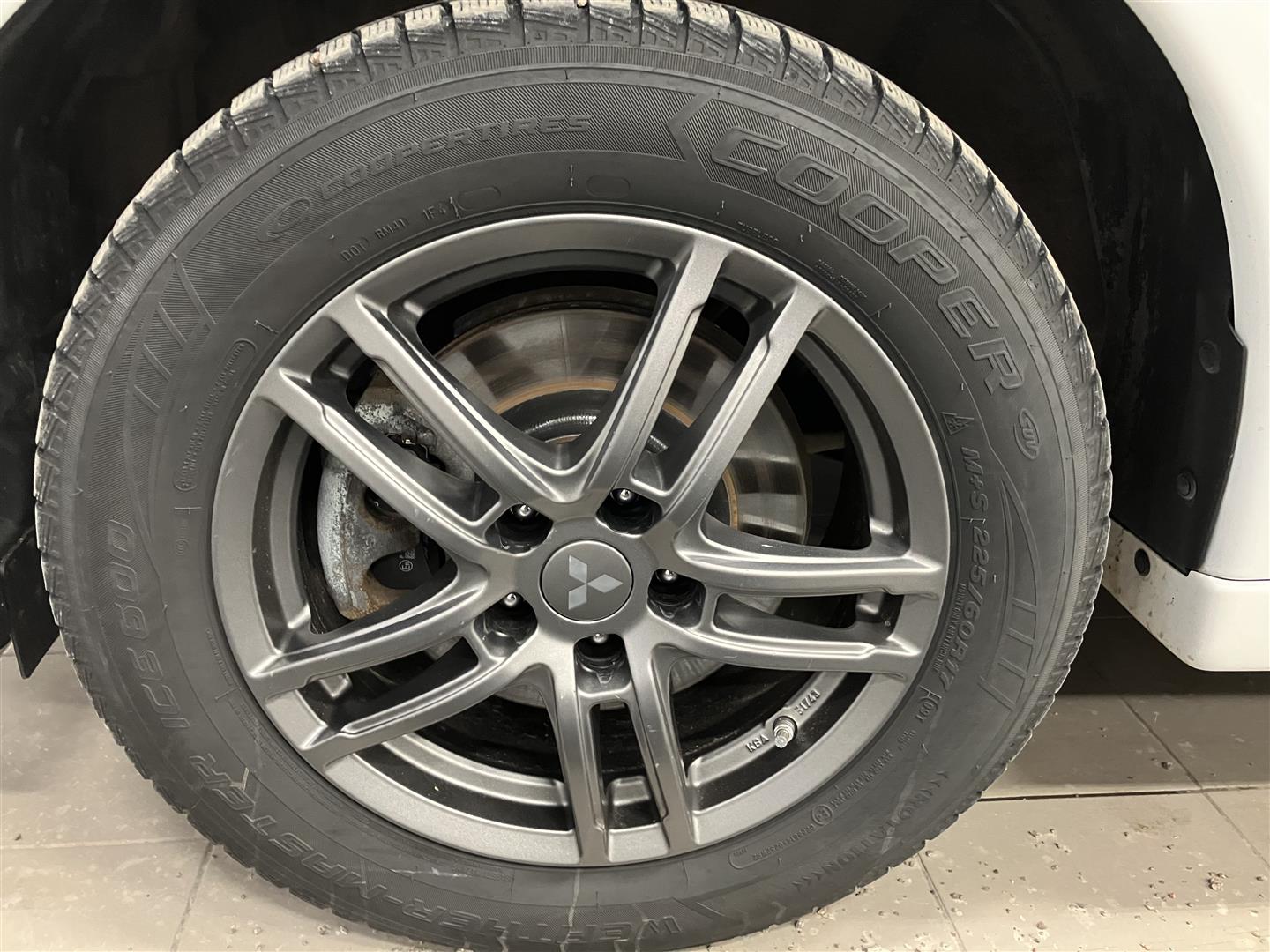 Mitsubishi Outlander PHEV 2019