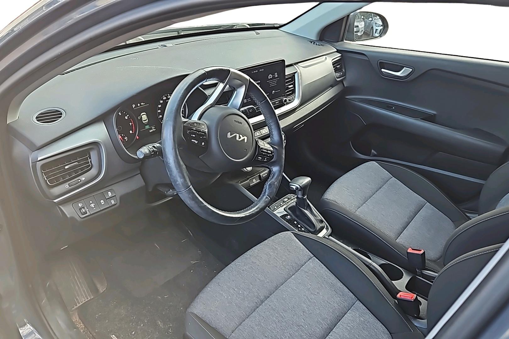KIA STONIC 3