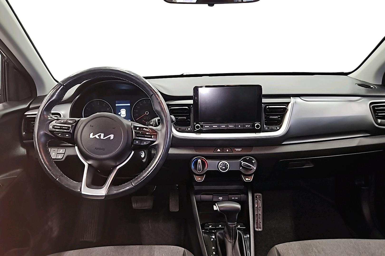KIA STONIC 2024
