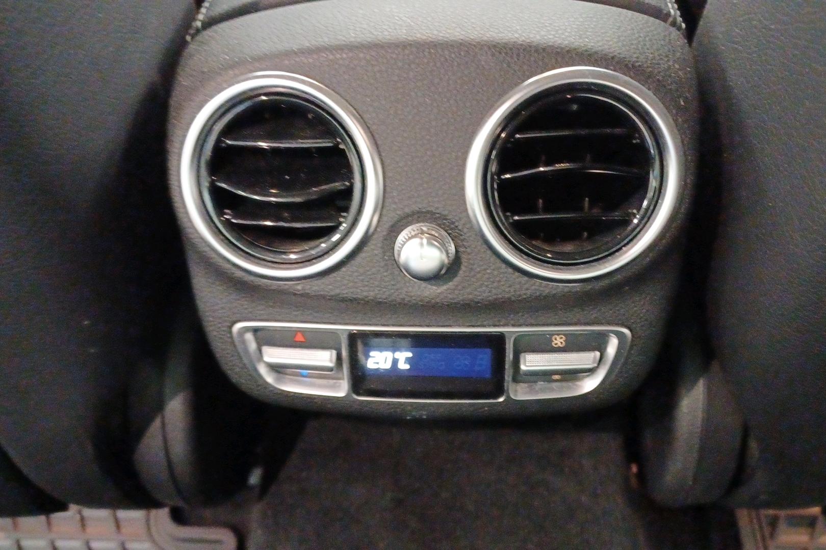 Mercedes-Benz C 2014