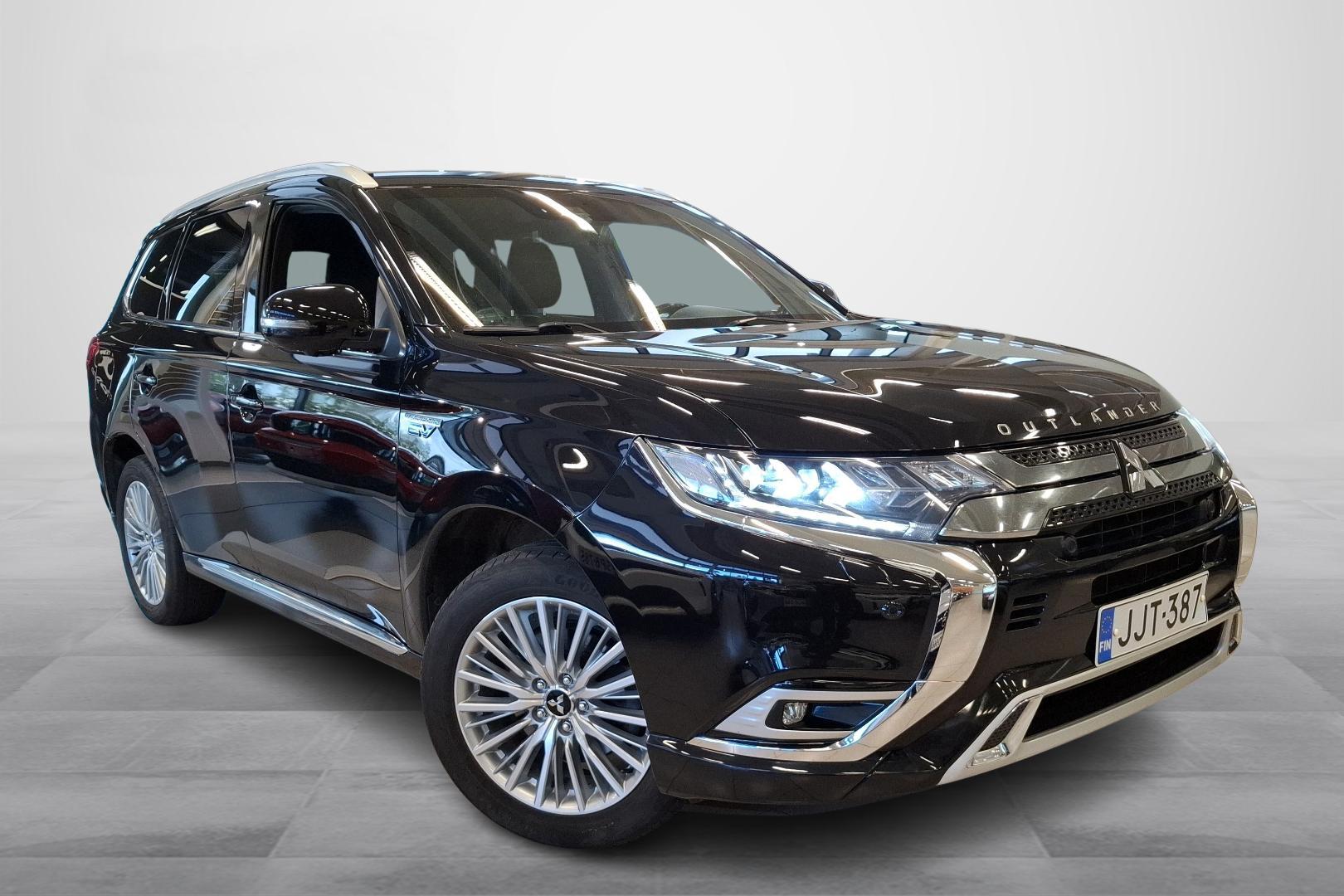 MITSUBISHI Outlander PHEV 24