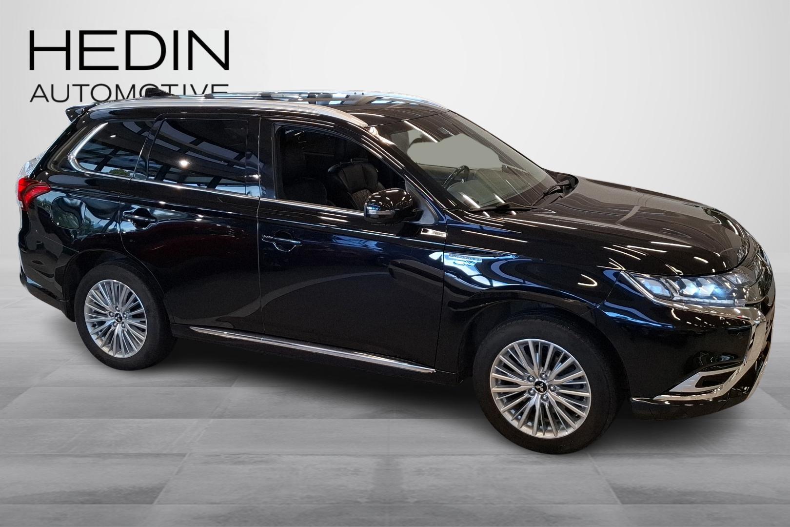 MITSUBISHI Outlander PHEV 6