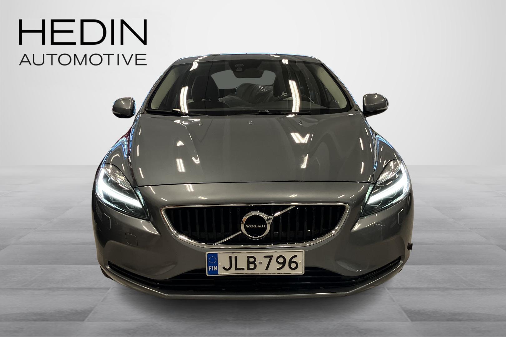 Volvo V40 2018