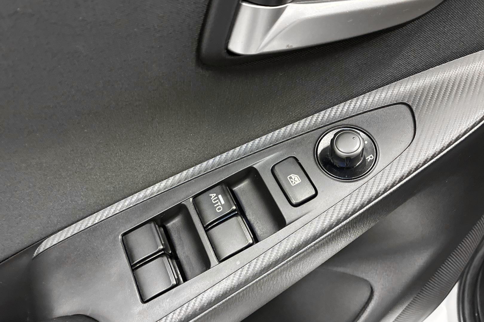 MAZDA Mazda2 2016