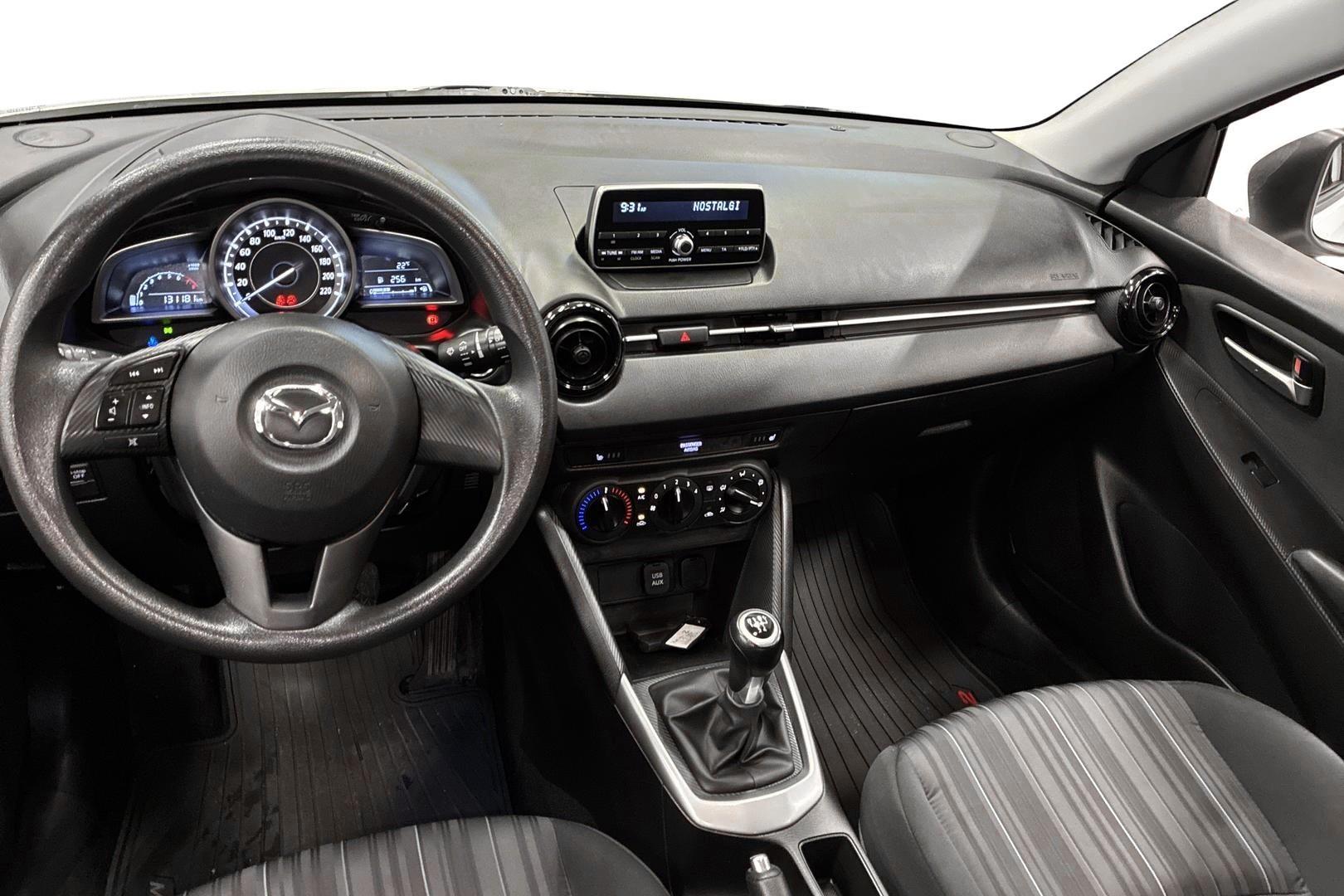 MAZDA Mazda2 2016