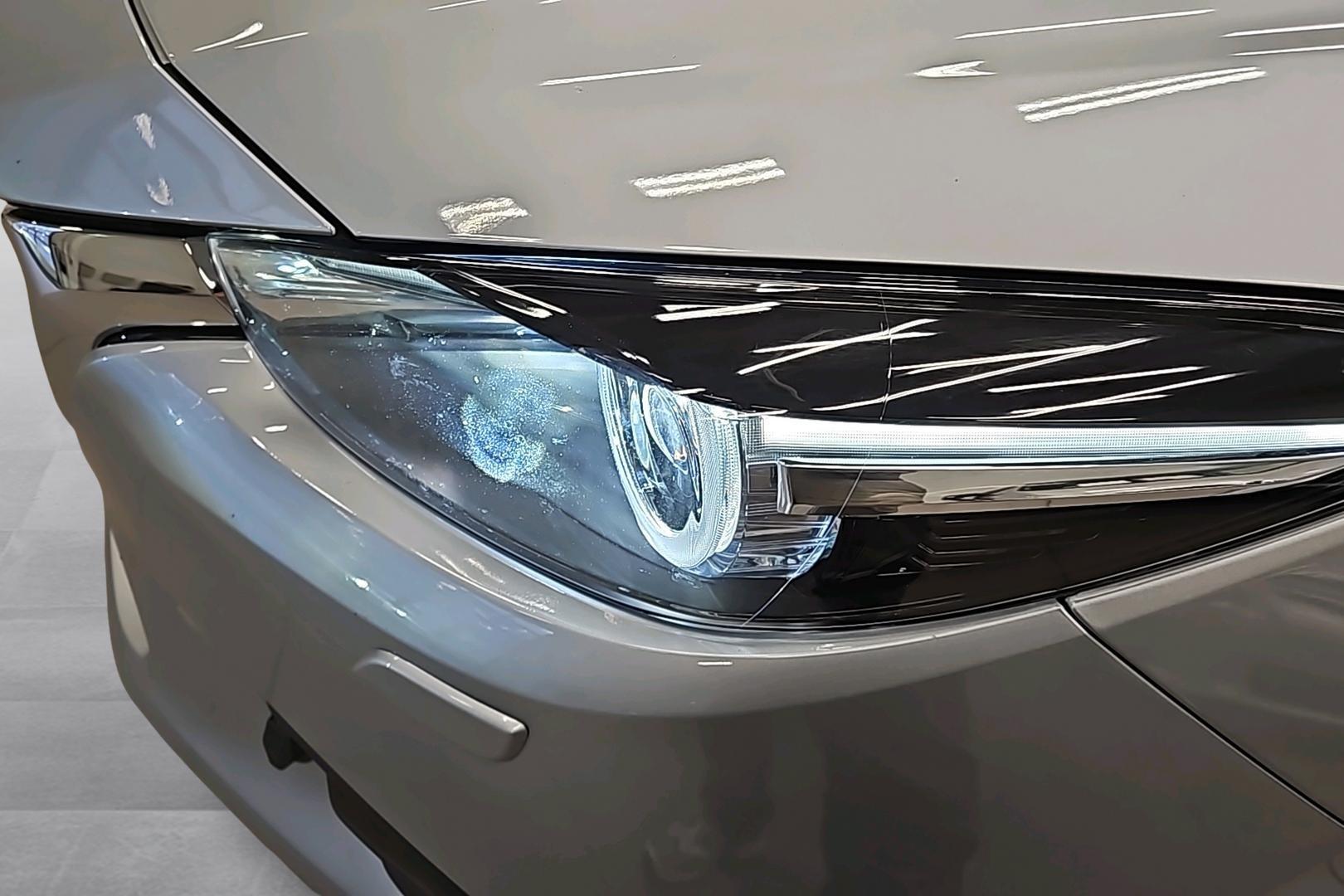 MAZDA Mazda3 2018