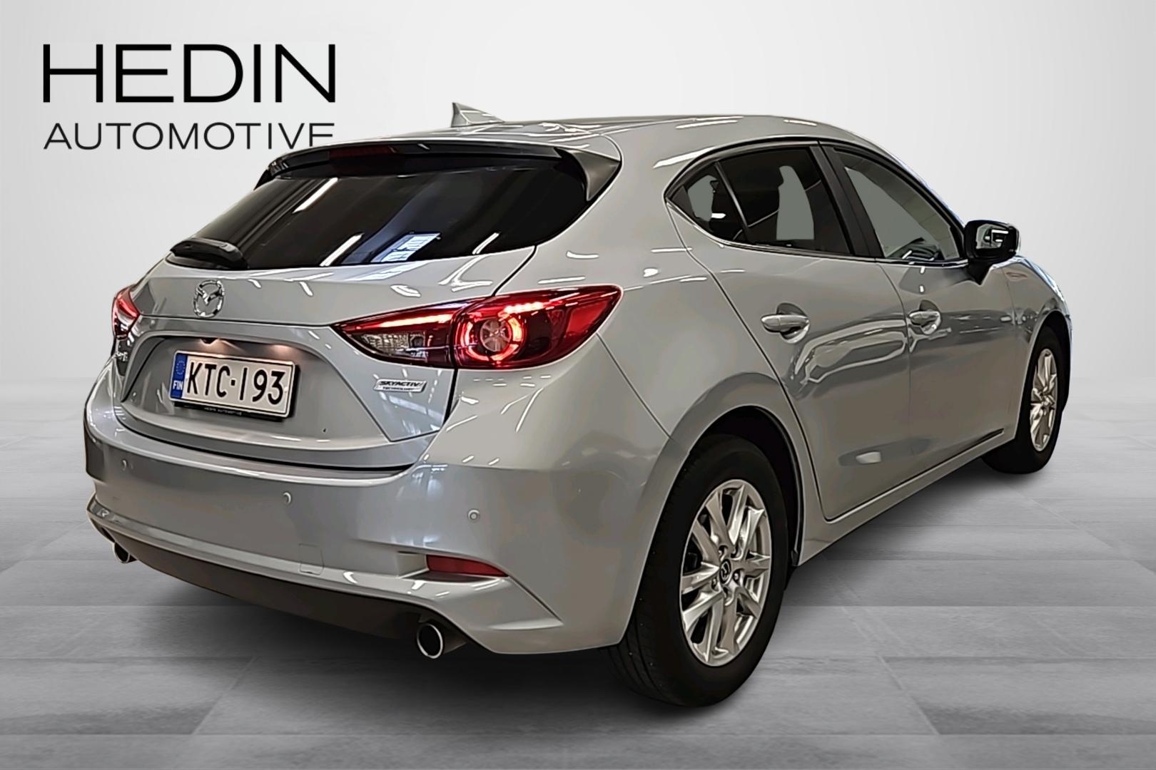 MAZDA Mazda3 2018