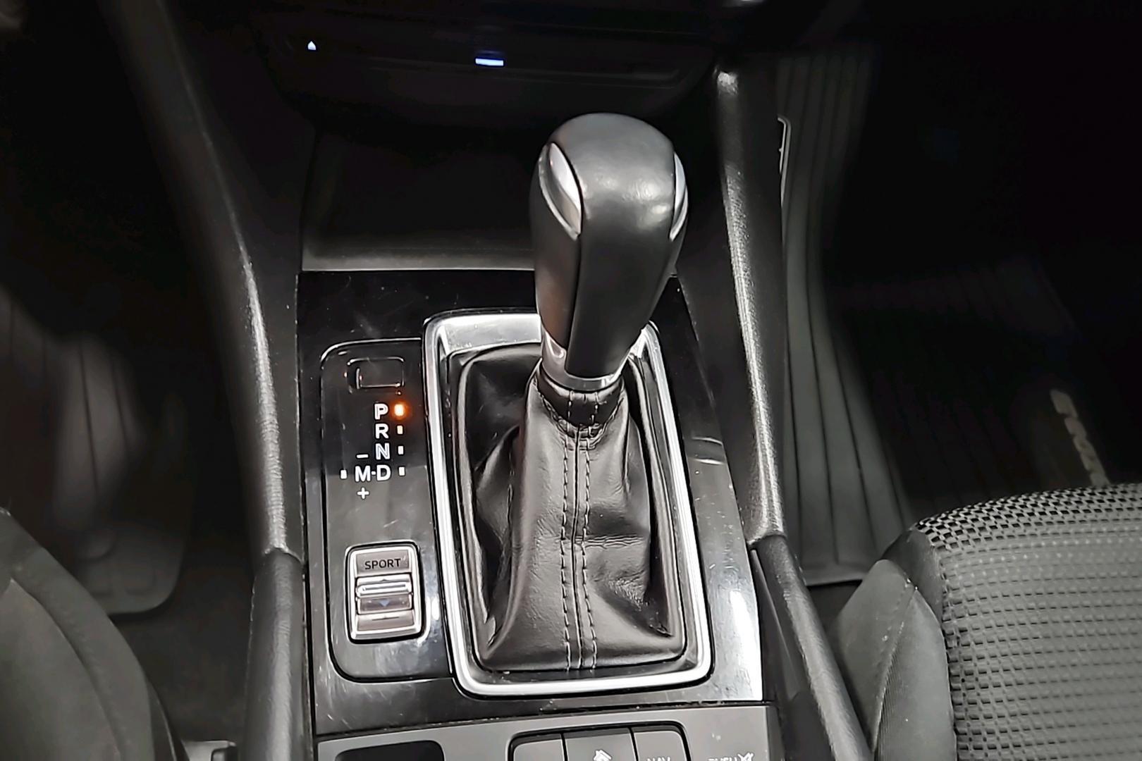 MAZDA Mazda3 2018