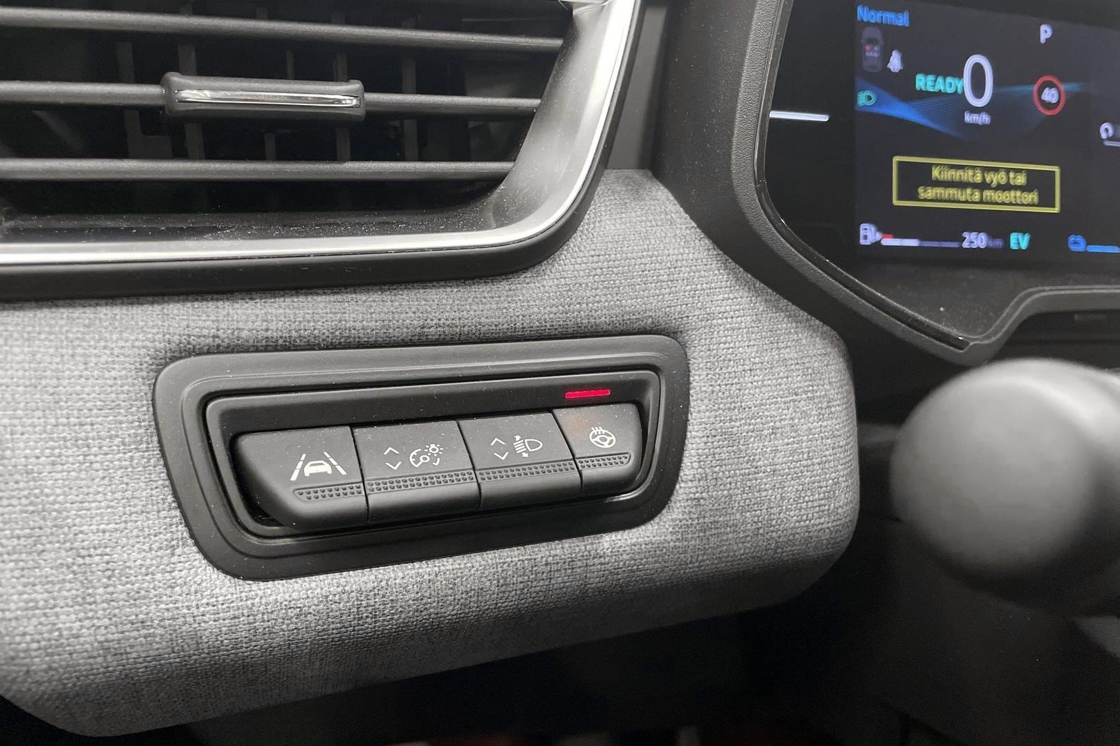 Mitsubishi Colt 2025