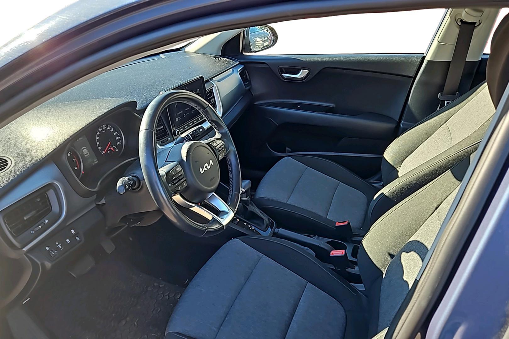 KIA STONIC 2024