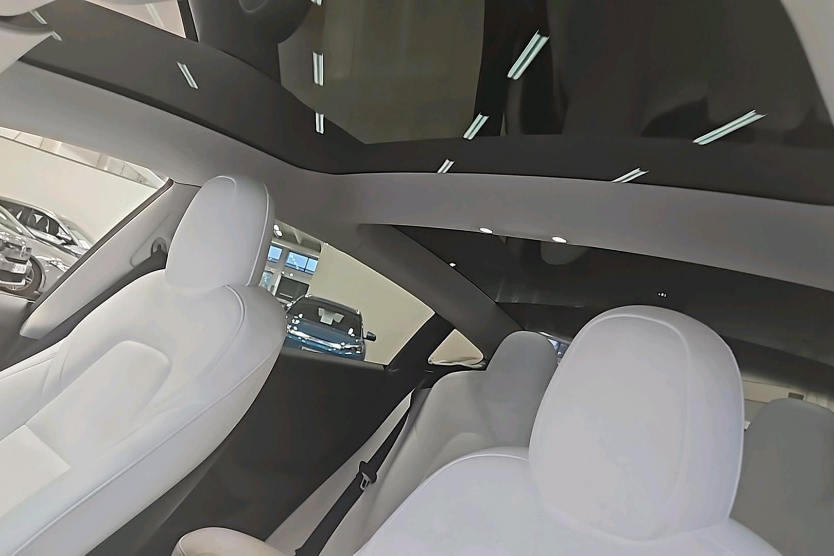 Tesla Model 3 16