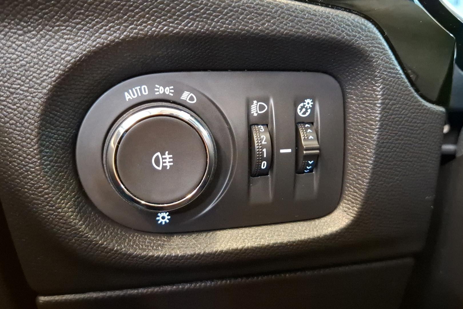 OPEL CORSA 2021