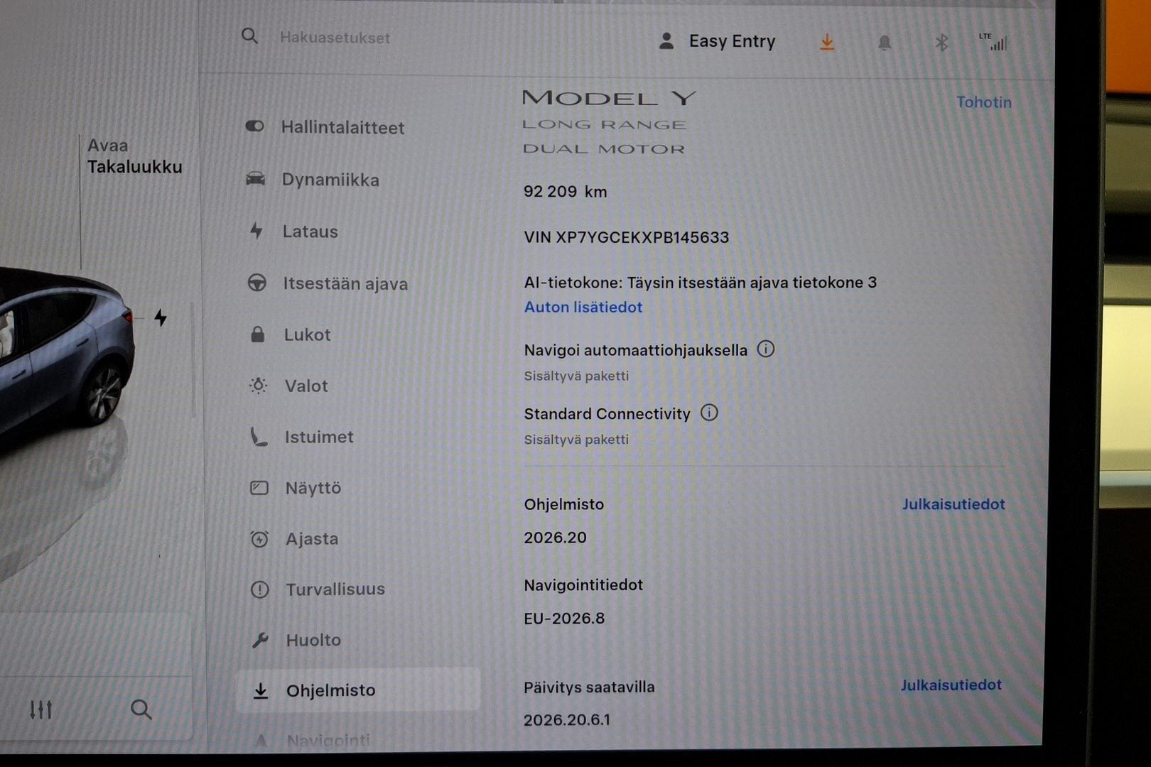 TESLA Model Y 2023
