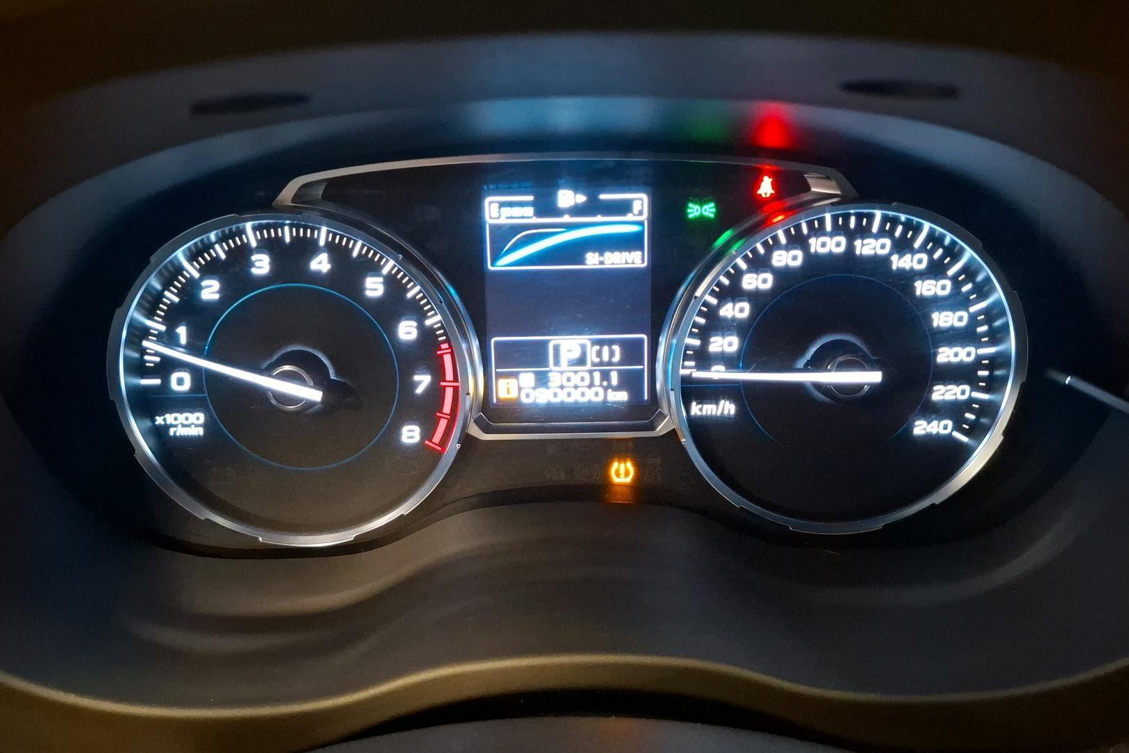 SUBARU FORESTER 2017