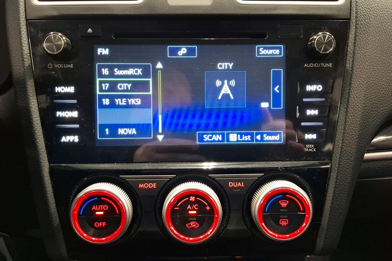 SUBARU FORESTER 2017