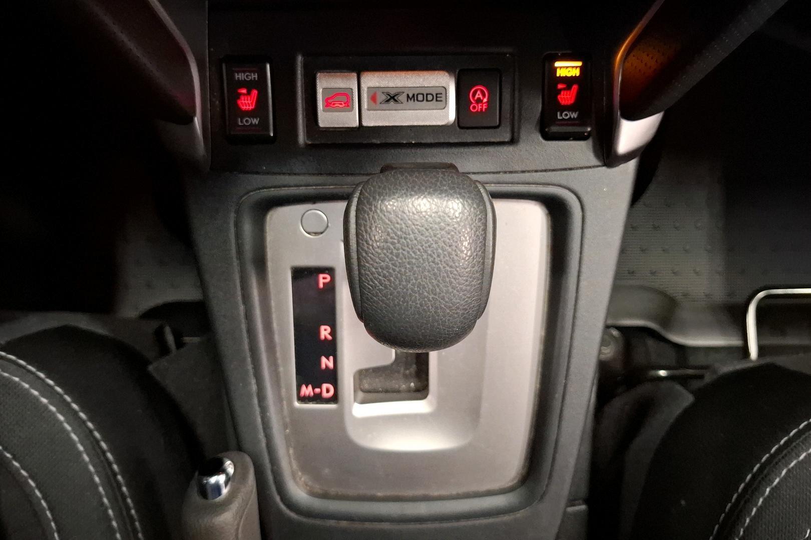 SUBARU FORESTER 2017